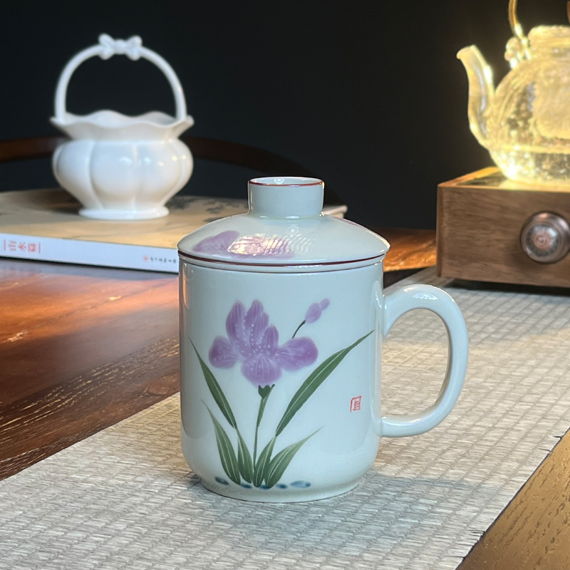 手绘紫罗兰办公杯釉下彩马克杯家用水杯过滤带盖茶水分离陶瓷杯