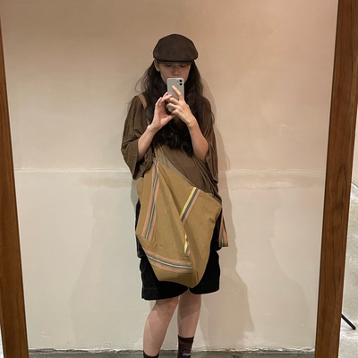 丹麦风糖棕色大容量百搭单肩包