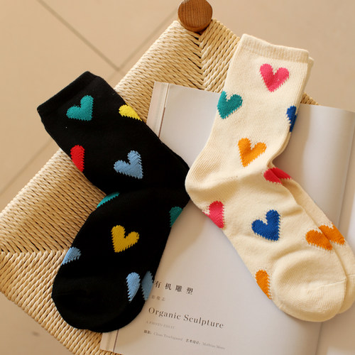粗线针织爱心中筒袜子女