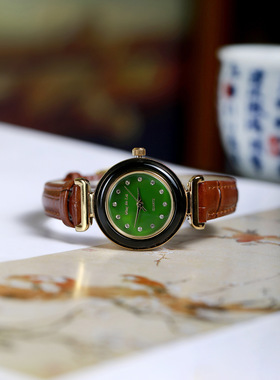 和田玉青玉女款时尚休闲百搭生活防水小巧精致