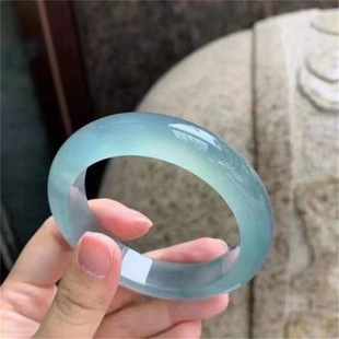 冰种仿石英岩玉手镯蓝水翡翠色海蓝宝真玉镯子天空蓝手镯直播货源