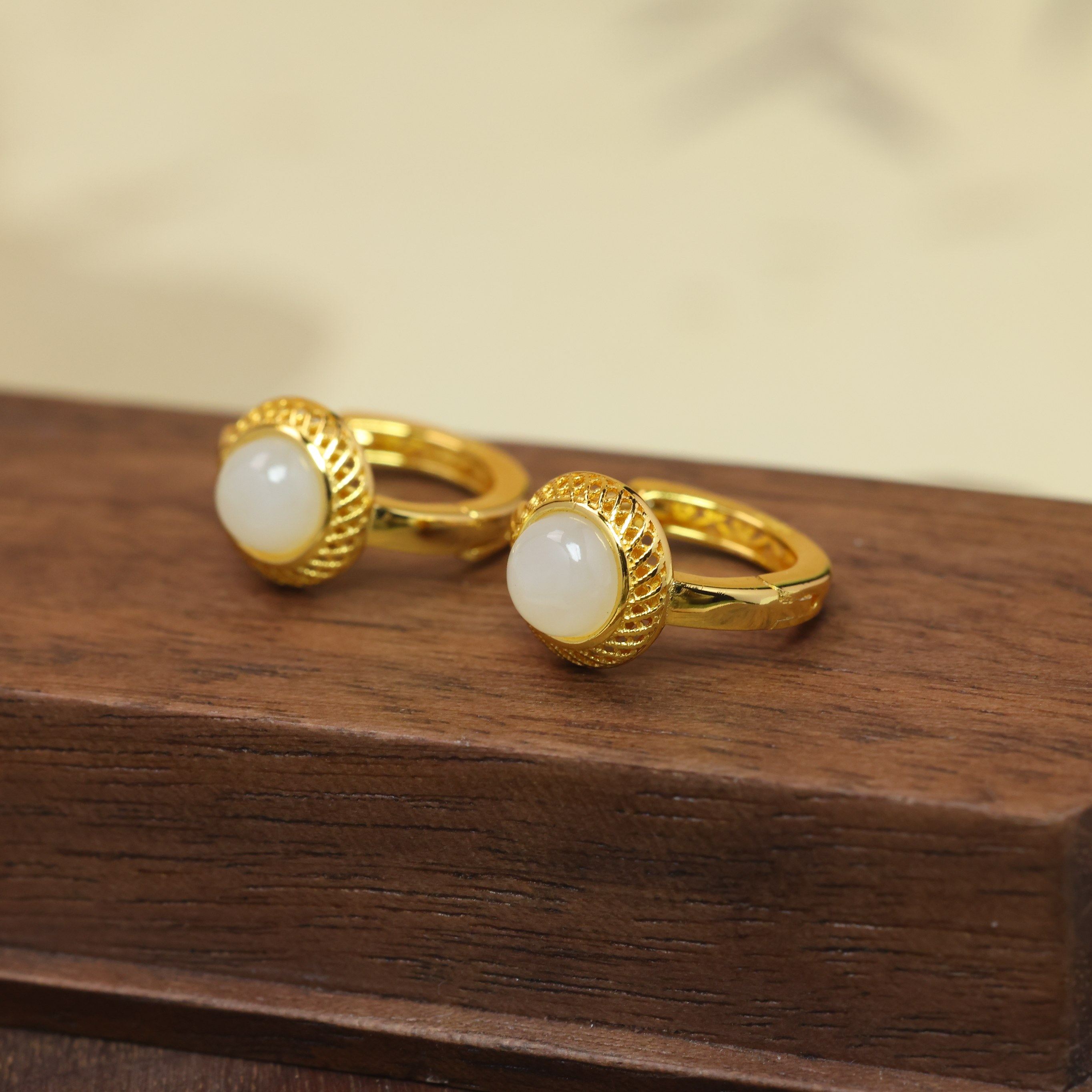 s925银镶和田玉圆鼓面素银耳扣,珠宝/钻石/翡翠,耳饰,淘宝优惠券,粉丝福利购,淘宝优惠卷