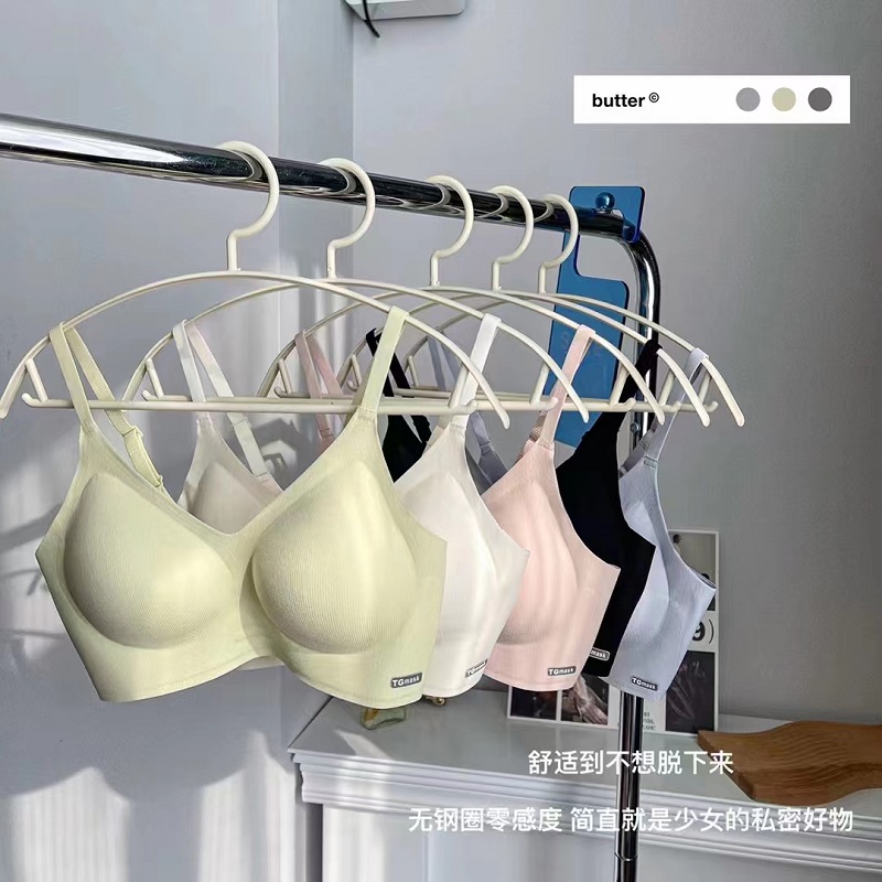 赛芬无钢圈乳胶聚拢无磁运动内衣