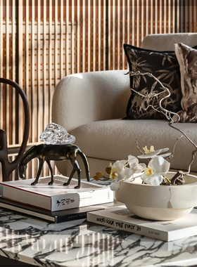 轻奢ins侘寂风样板设计花艺摆件