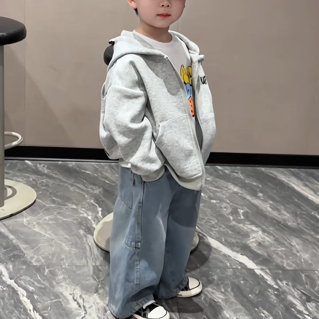儿童外套新款爆款男童春秋卫衣中大童连帽拉链开衫休闲外套潮上衣