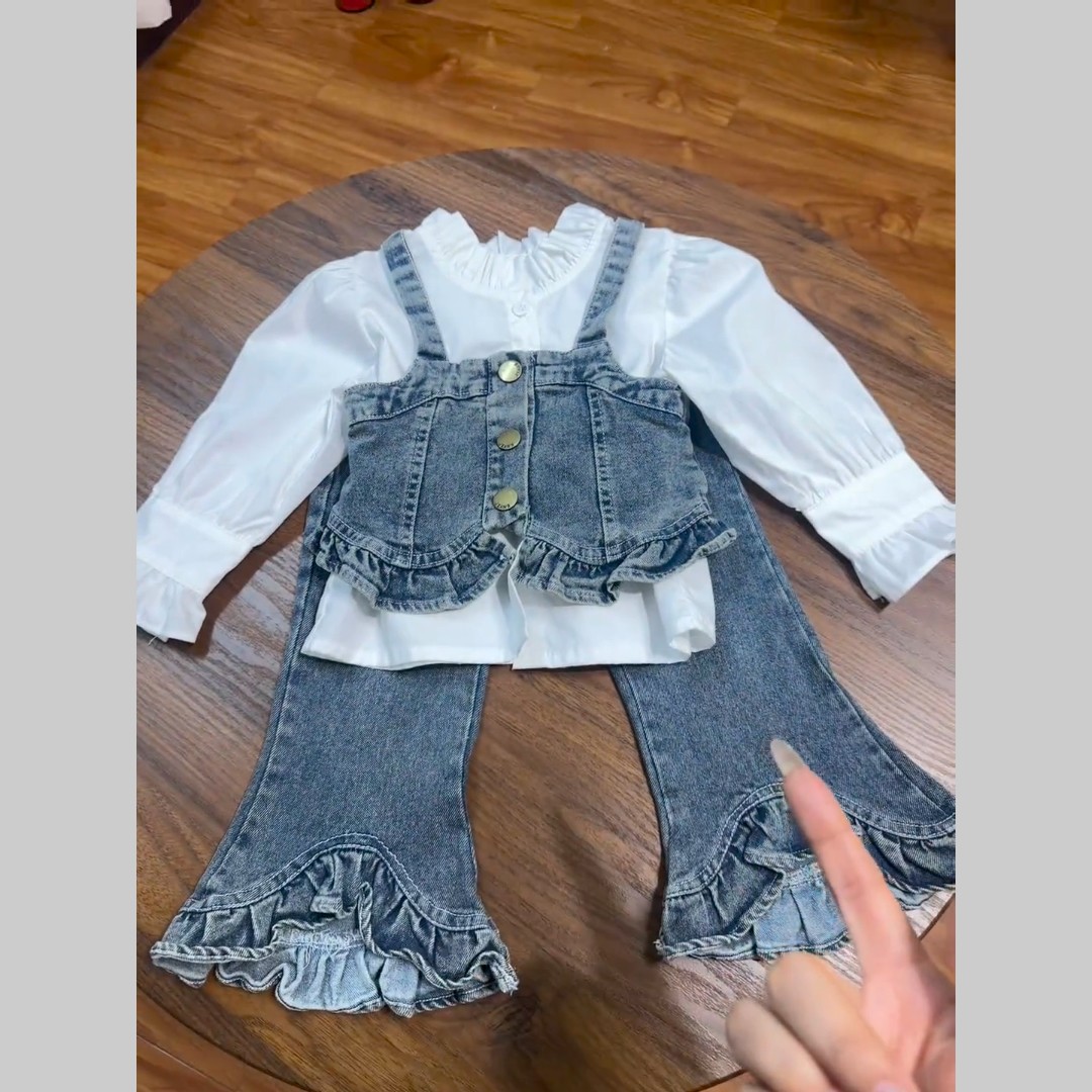 女童套装2026新款洋气牛仔春秋儿童马甲衬衫宝宝三件套牛仔裤