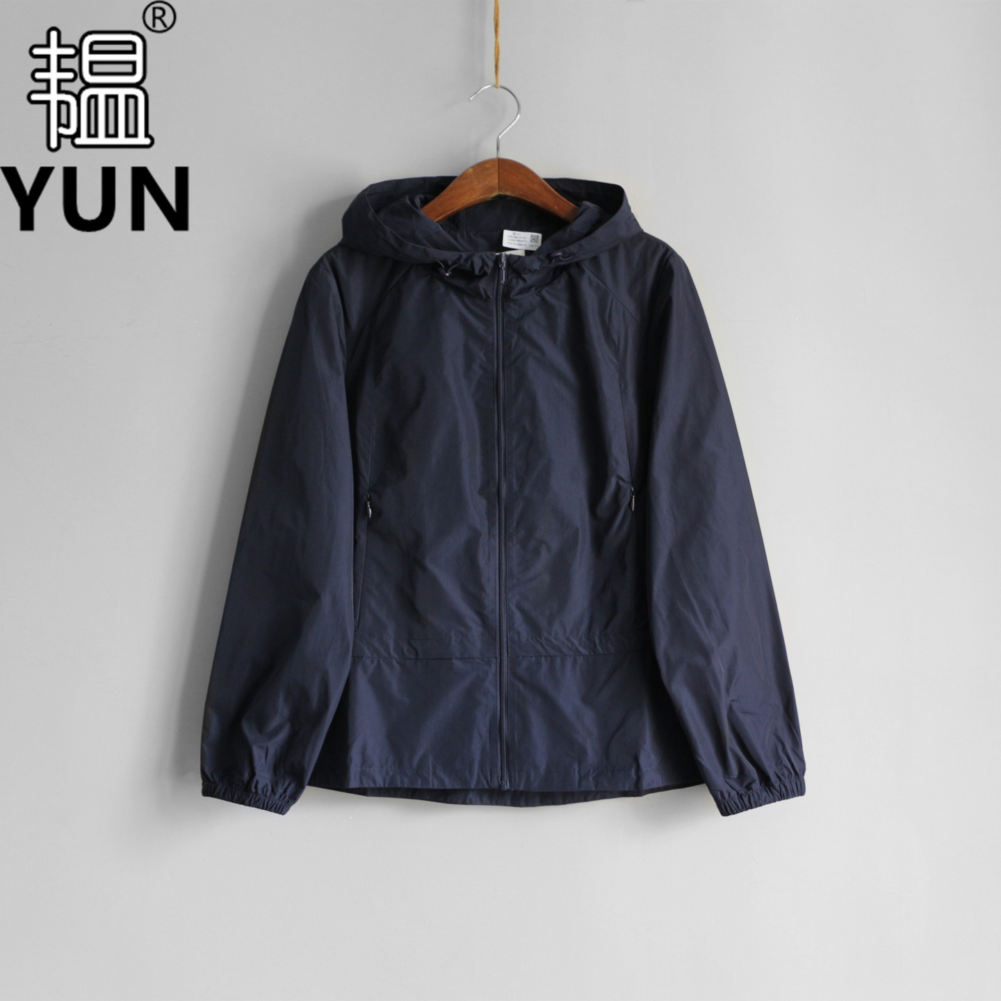 YUN韫2026秋季新品女装连帽显瘦韩版百搭短款收腰女风衣外套 9502
