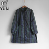 YUN韫秋季 1兜兜 显瘦2506 女翻领领镶边拉链门襟中长款 绿格女风衣