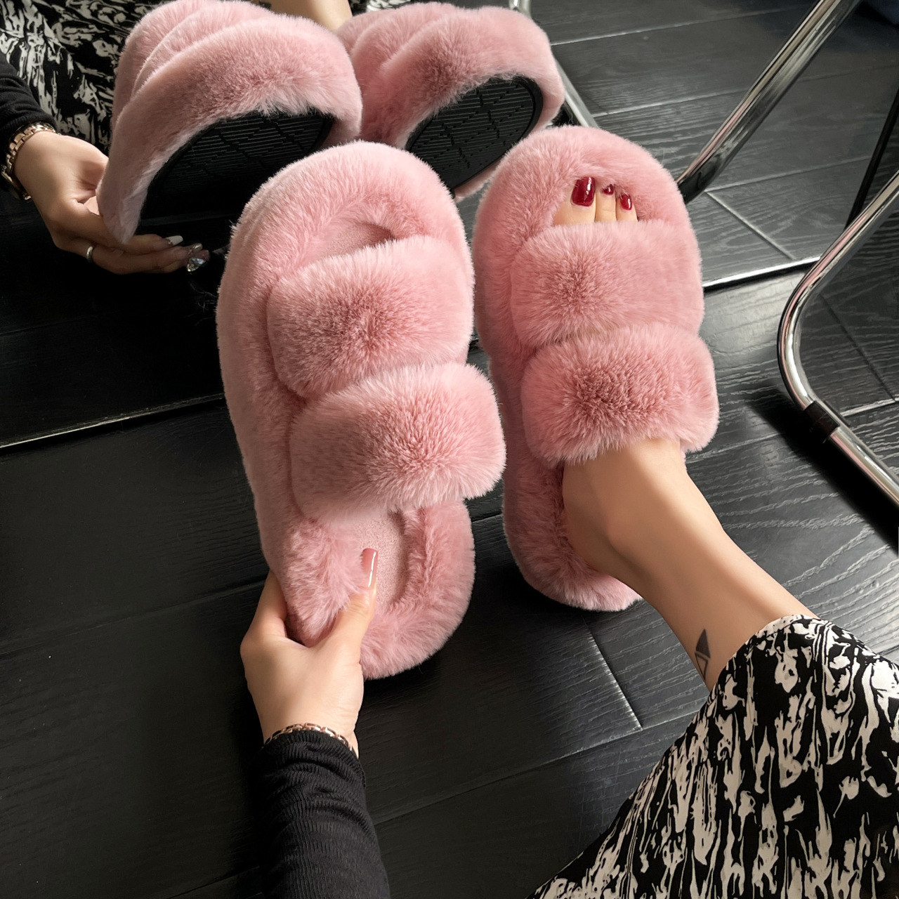 新款粉色4公分厚底毛拖鞋女士保暖家居棉拖鞋软底外穿毛毛拖鞋女