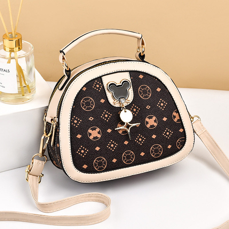 2024冬季新款潮流时尚清新甜美印花小圆包单肩斜挎手提包一件时尚,箱包皮具/热销女包/男包,单肩包,淘宝优惠券,粉丝福利购,淘宝优惠卷