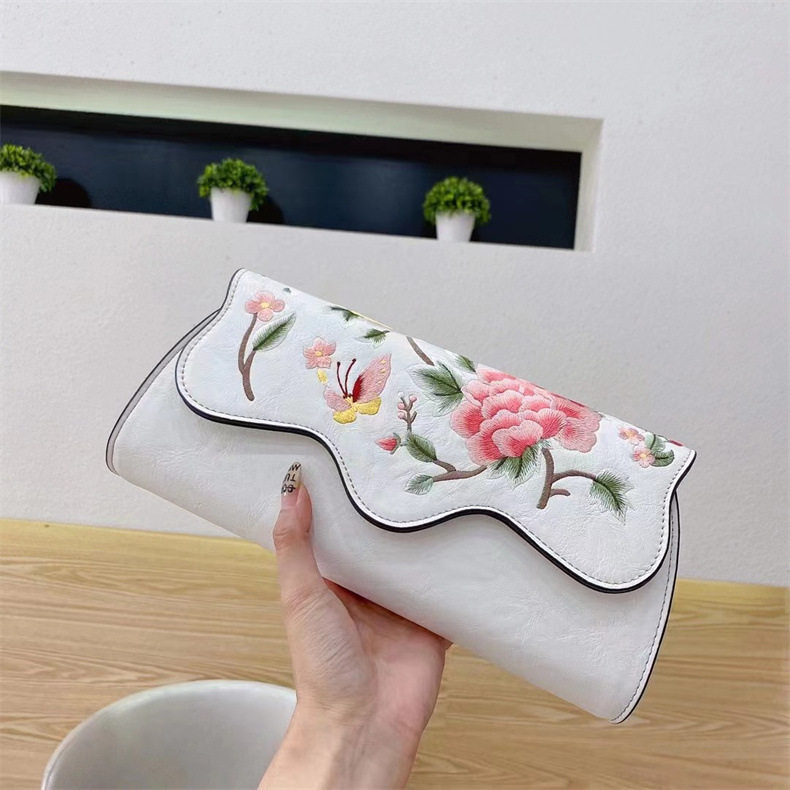 手拿包女百搭新中式优雅国风刺绣斜挎包搭配旗袍气质单肩包,箱包皮具/热销女包/男包,单肩包,淘宝优惠券,粉丝福利购,淘宝优惠卷