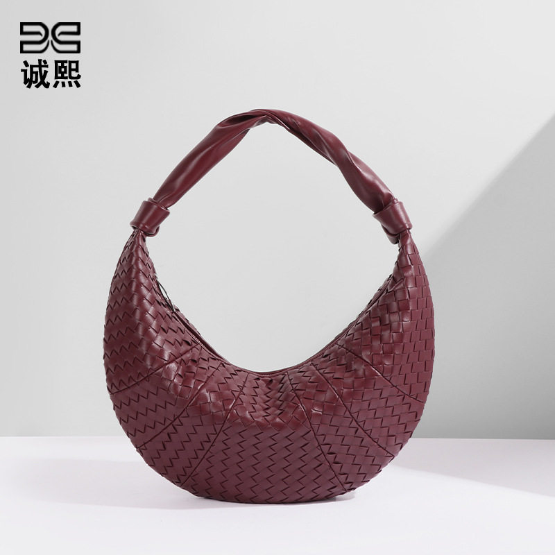 亚马逊热销牛角编织月牙包时尚手拎复古饺子包小众新款单肩腋下包,箱包皮具/热销女包/男包,单肩包,淘宝优惠券,粉丝福利购,淘宝优惠卷