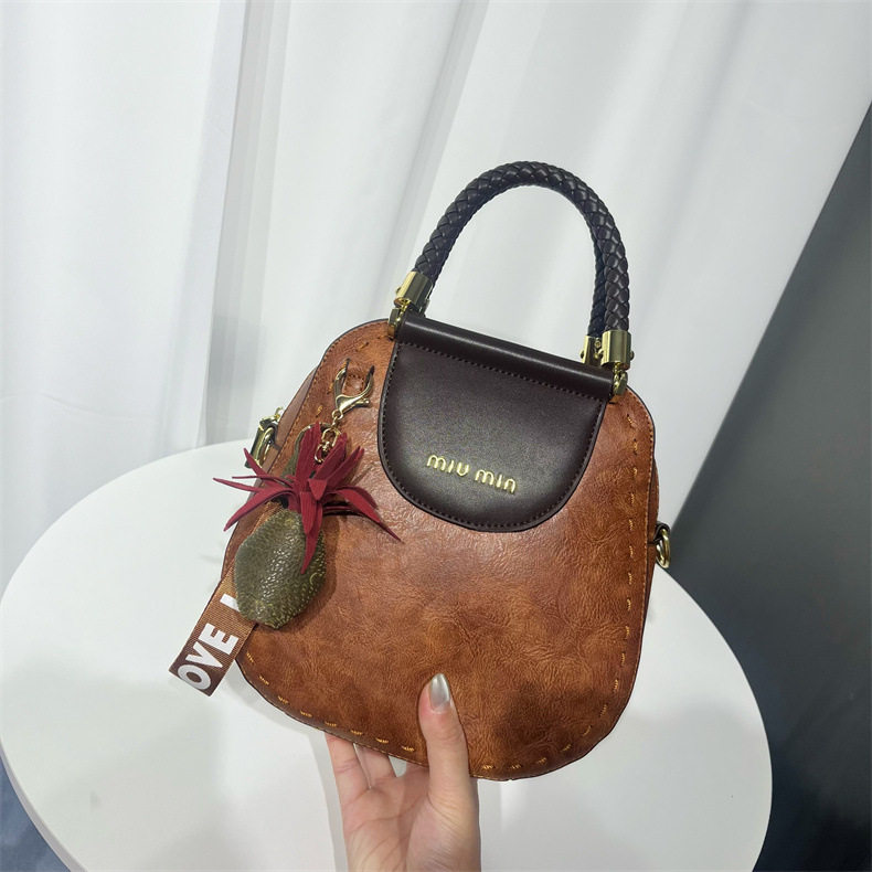 菠萝包2025国风新款女包时尚气质手提包单肩斜挎包高级感手提女包,箱包皮具/热销女包/男包,单肩包,淘宝优惠券,粉丝福利购,淘宝优惠卷