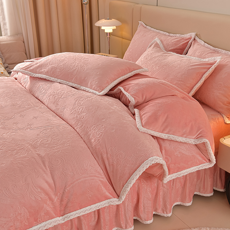 秋冬加厚9斤牛奶绒四件套6D雕花绒保暖公主宿舍床上用品床裙套件