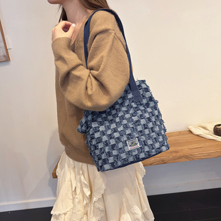 牛仔帆布包包女斜挎包2025新款秋冬小众原创设计师高级感休闲布包