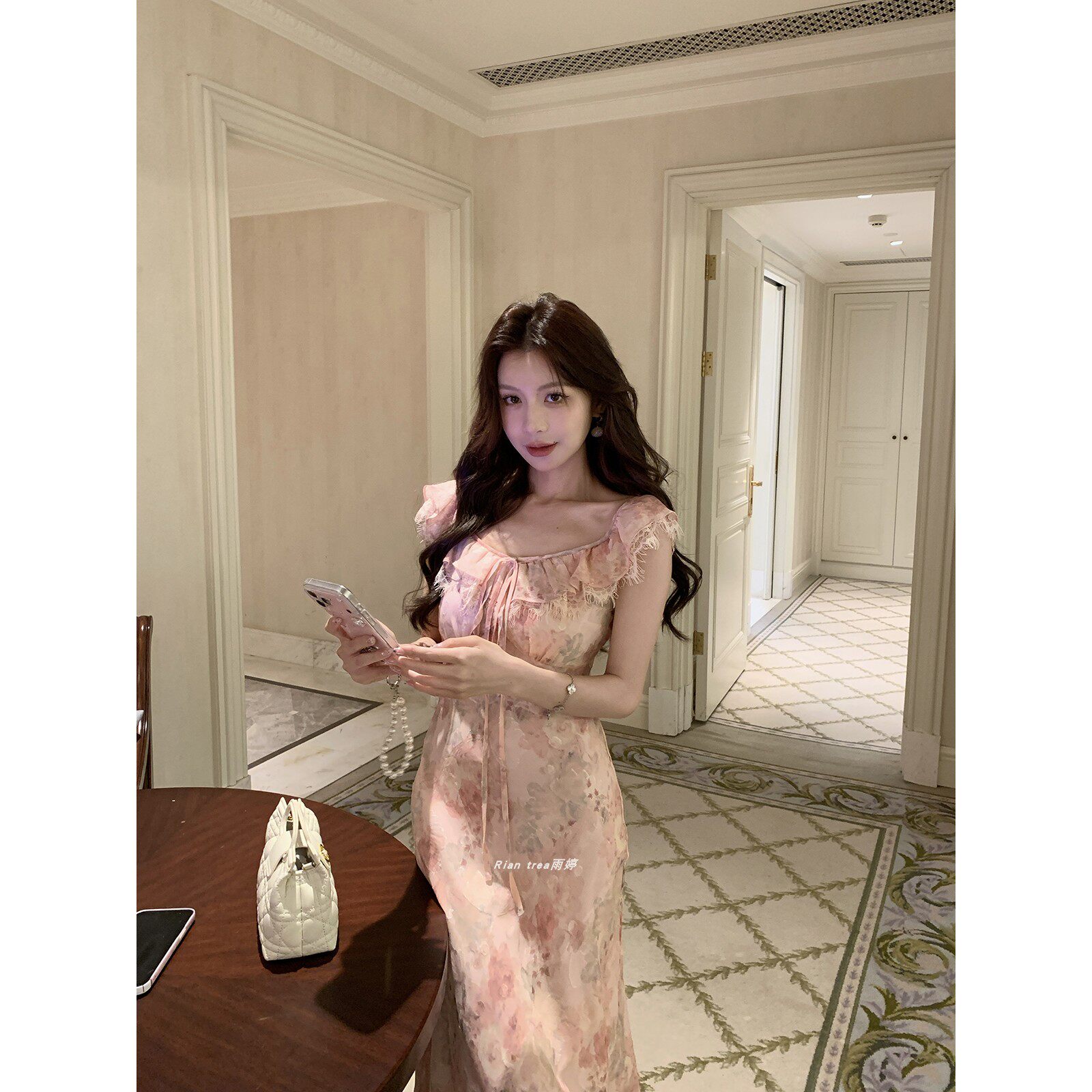 Rian trea雨婷 法式粉色碎花连衣裙女夏季方领蕾丝收腰显瘦长裙