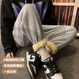 灰色