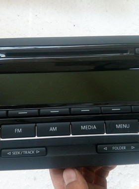 大众RCD310CD机进口大众尚酷甲壳虫拆车CD机可装新款国产310CD机