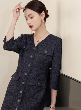 蓝色V领粗花呢小香风连衣裙春季新款时尚法式七分袖修身短裙