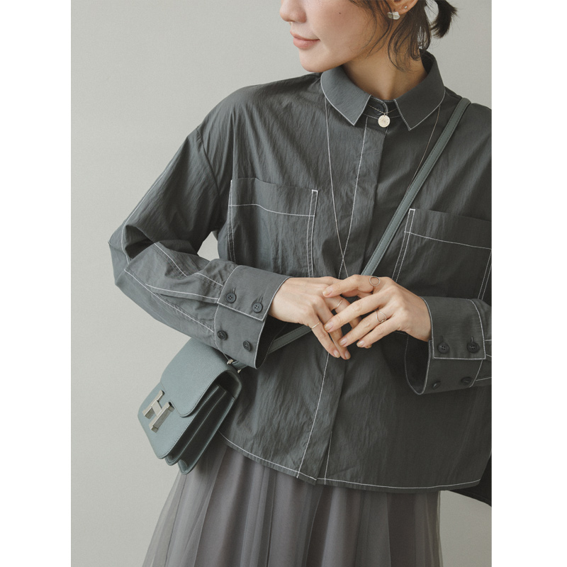 苹果的生活家撞色明线短款衬衫