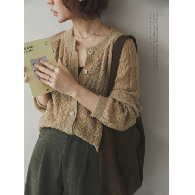 苹果的生活家|氧气感穿搭 镂空绵羊毛混纺开襟针织衫毛衣开衫外套