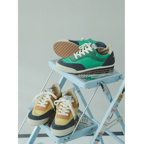 苹果的生活家轻便撞色休闲鞋