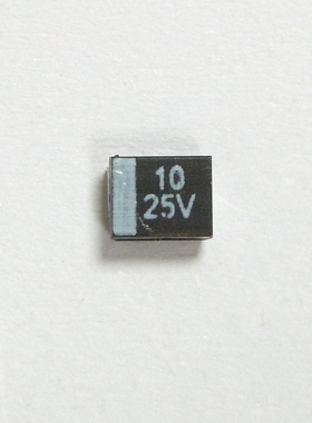贴片钽电容 B型-3528 10uF 25V (106E) TEESVB21E106M8R ±20%
