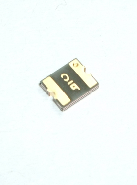 贴片自恢复保险丝 1210 500mA 13.2V MF-USMF050-2
