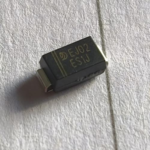 ES1J 600V 1A SMA(DO-214AC) 丝印ES1J 晶导微
