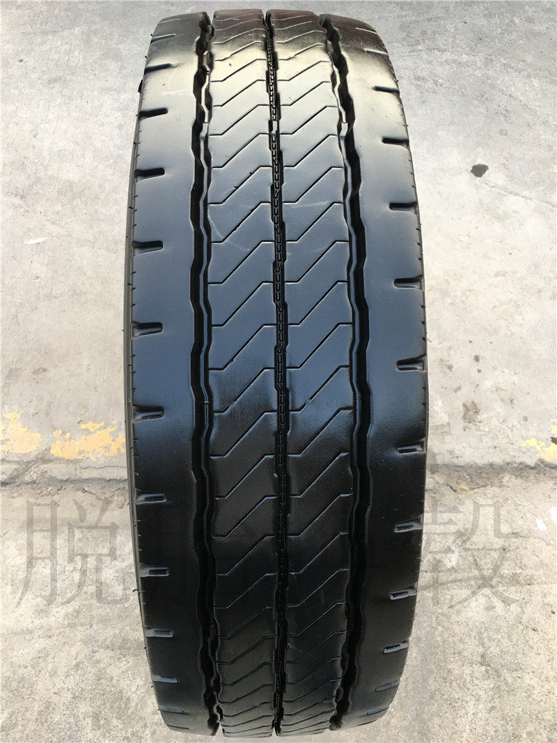 Japan Original import Used tyre Vacuum tyre wear-resisting 255/275/70R22.5 11/12R22.5in the Auto Parts/Conserve/Cosmetology/Maintenance, tyre, passenger car tyre category - from Buy2taobao.com to provide professional Taobao agent buy service