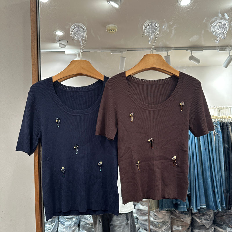欧洲站钉珠低圆领短袖显瘦针织衫图片