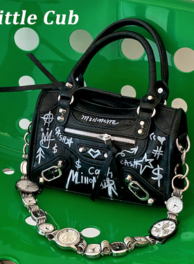 Little Cub“百万富翁”涂鸦铆钉重工机车包黑色皮革手提单肩斜挎