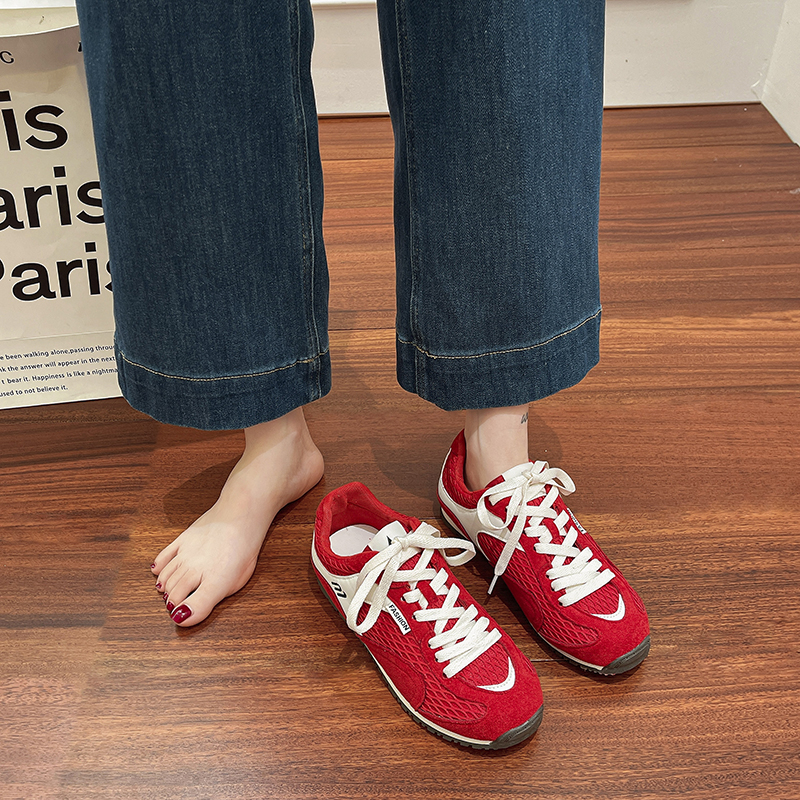 劳保鞋女款钢包头防砸轻便软底