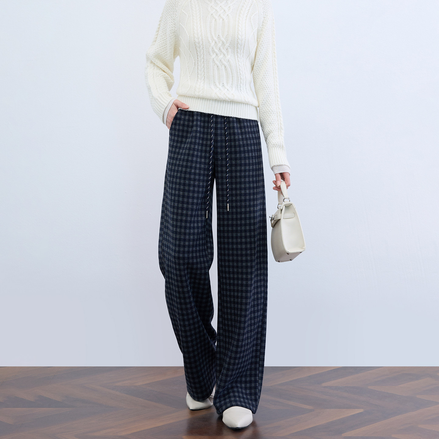 藏青色格子裤直筒裤女显瘦百搭2026春季款松紧高腰宽松阔腿休闲裤