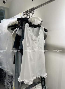 ADD夏季2025新款韩版设计感木耳边v领背心连衣裙气质显瘦短裙女