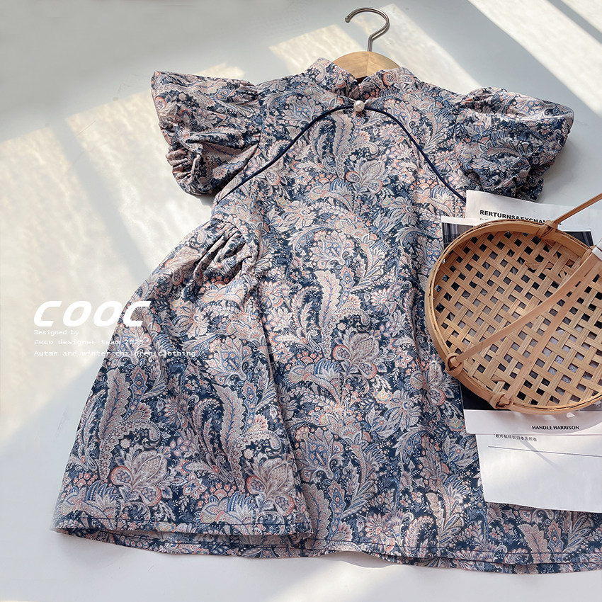 23夏新款女童连衣裙藏青色凤尾花旗袍洋气碎花公主裙小女孩泡泡袖