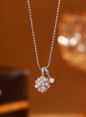 摩卡慕斯珠绣球镶锆石锁骨链