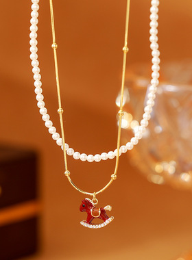 【汾红木马】红色滴油小马珍珠叠戴项链女气质毛衣链轻奢颈链
