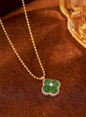 金色豪华绿色四叶草项链女小众轻奢微镶锁骨链网红设计感颈链饰品