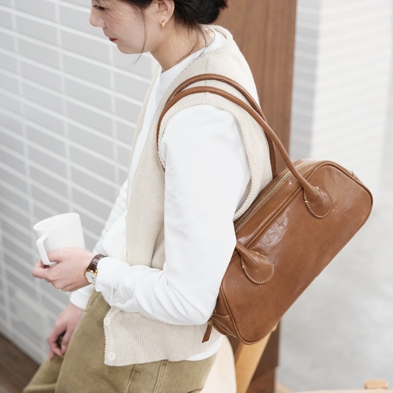 葱木 复古真皮法式腋下保龄球包2025新款 小众高级感单肩法棍包,箱包皮具/热销女包/男包,腋下包,淘宝优惠券,粉丝福利购,淘宝优惠卷