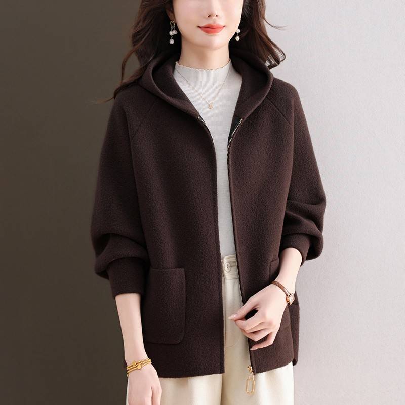 特大码羊毛呢外套女连帽毛衣时尚秋冬妈妈装宽松休闲纯色拉炼大衣