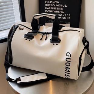 德国短途旅行包男款大容量女士旅游轻便手提袋干湿分离健身包