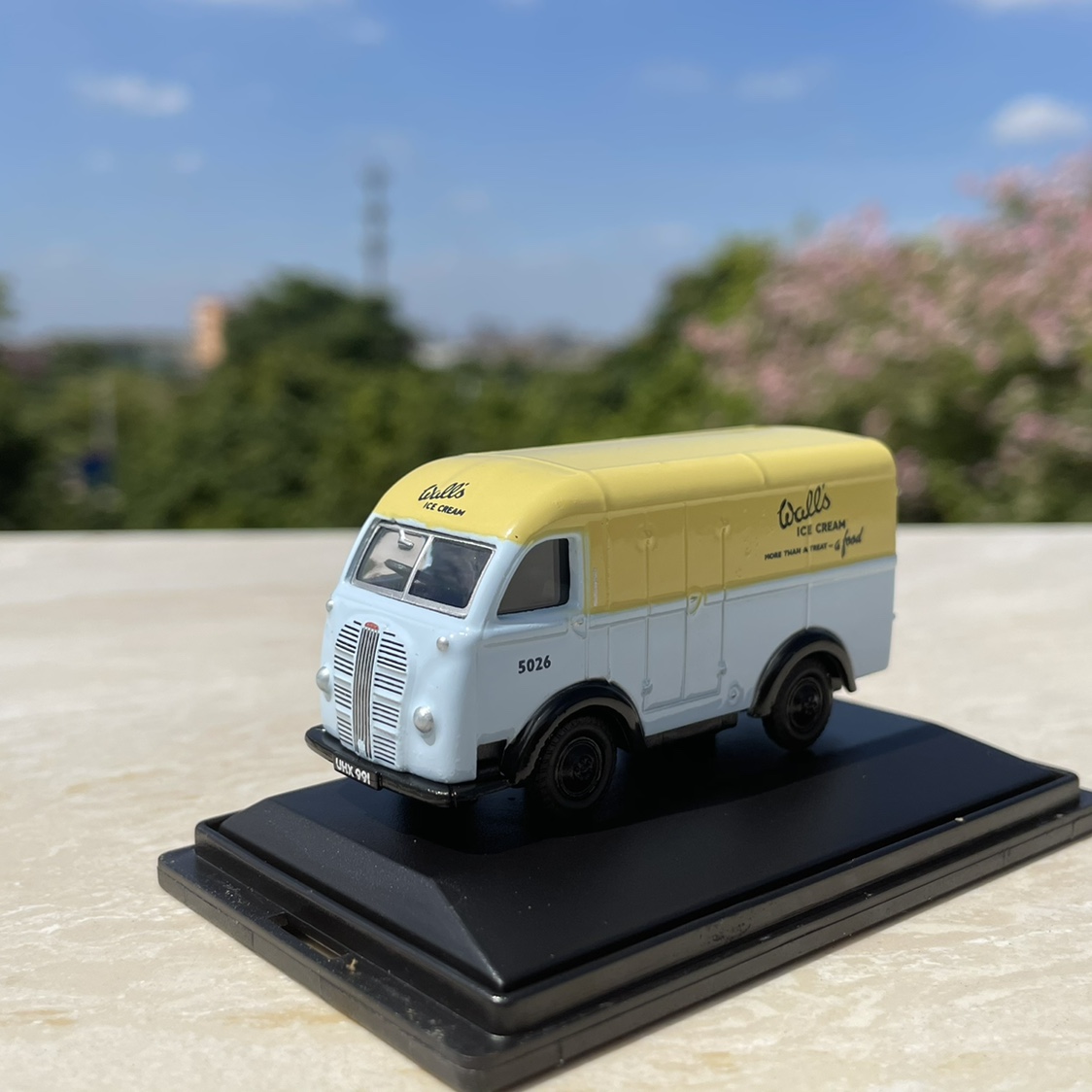 1:76奥斯汀小货车 合金汽车模型