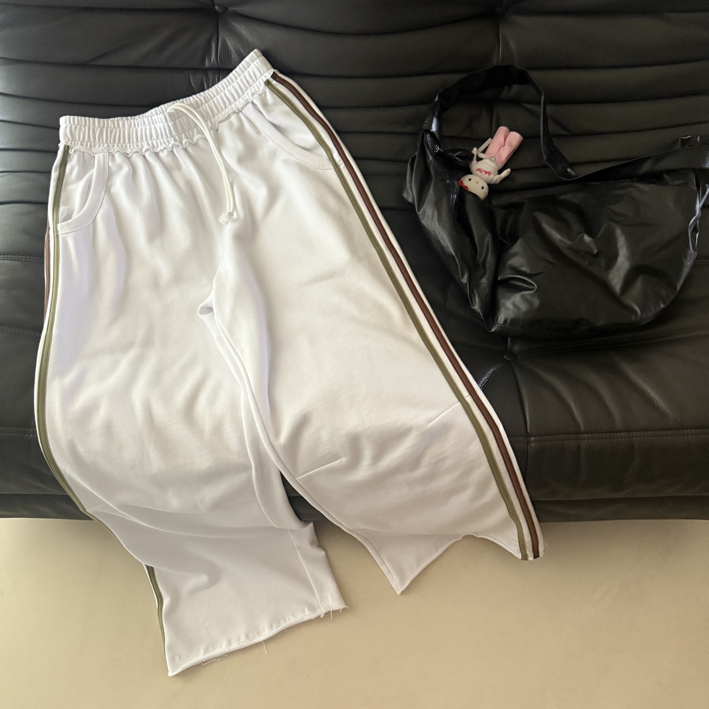 博主风侧边彩色条纹白色宽松卫裤