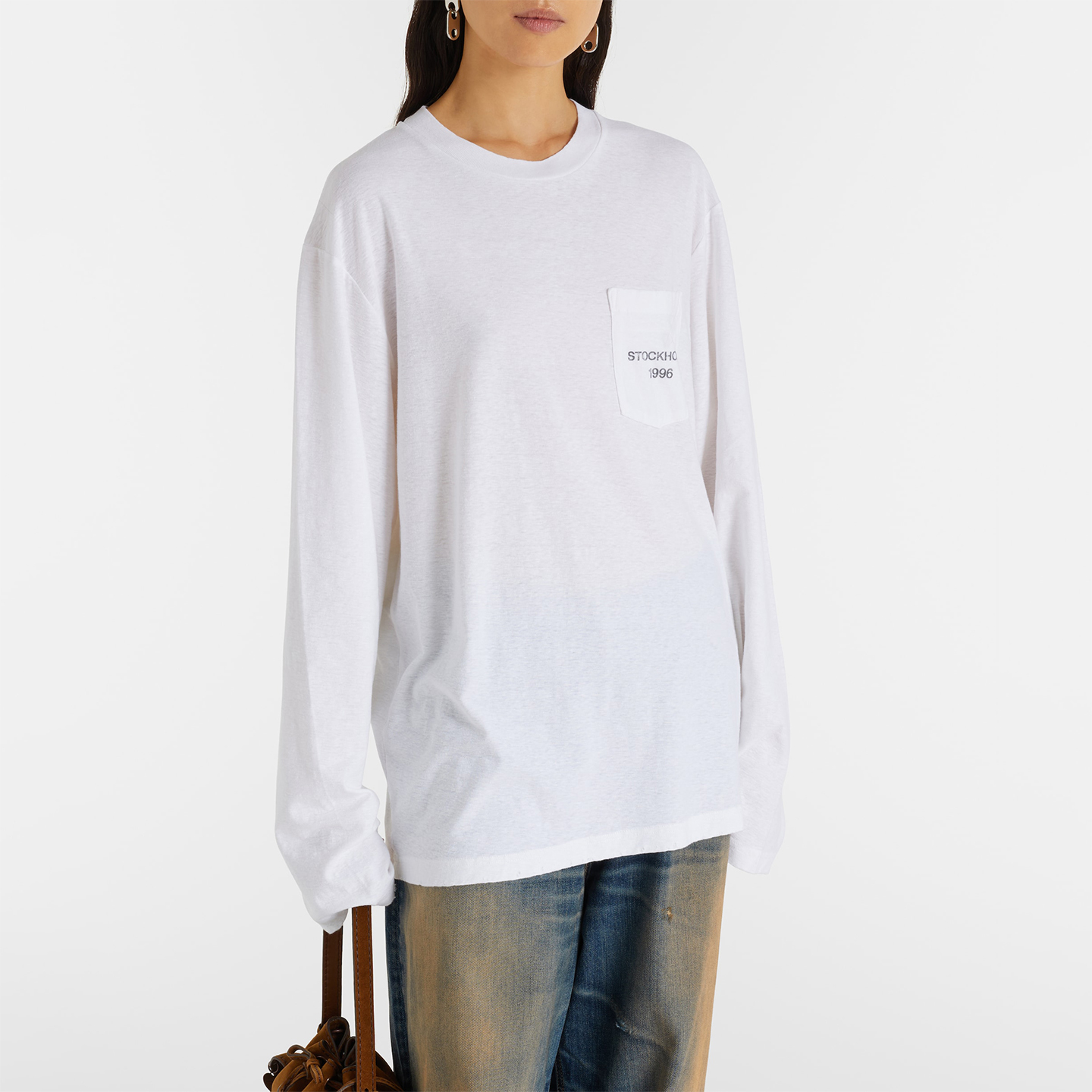 字母印花口袋宽松长袖T恤 25年冬季新款 磨破做旧圆领棉质上衣