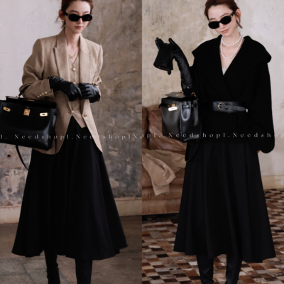 黑色大摆半裙垂坠感百搭半身裙