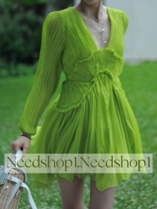 NeedShop12023夏季【 限量款】绿野仙踪 V领飘逸褶皱连衣裙裤裙
