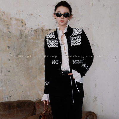 LF手工黑白拼接羊毛针织开衫