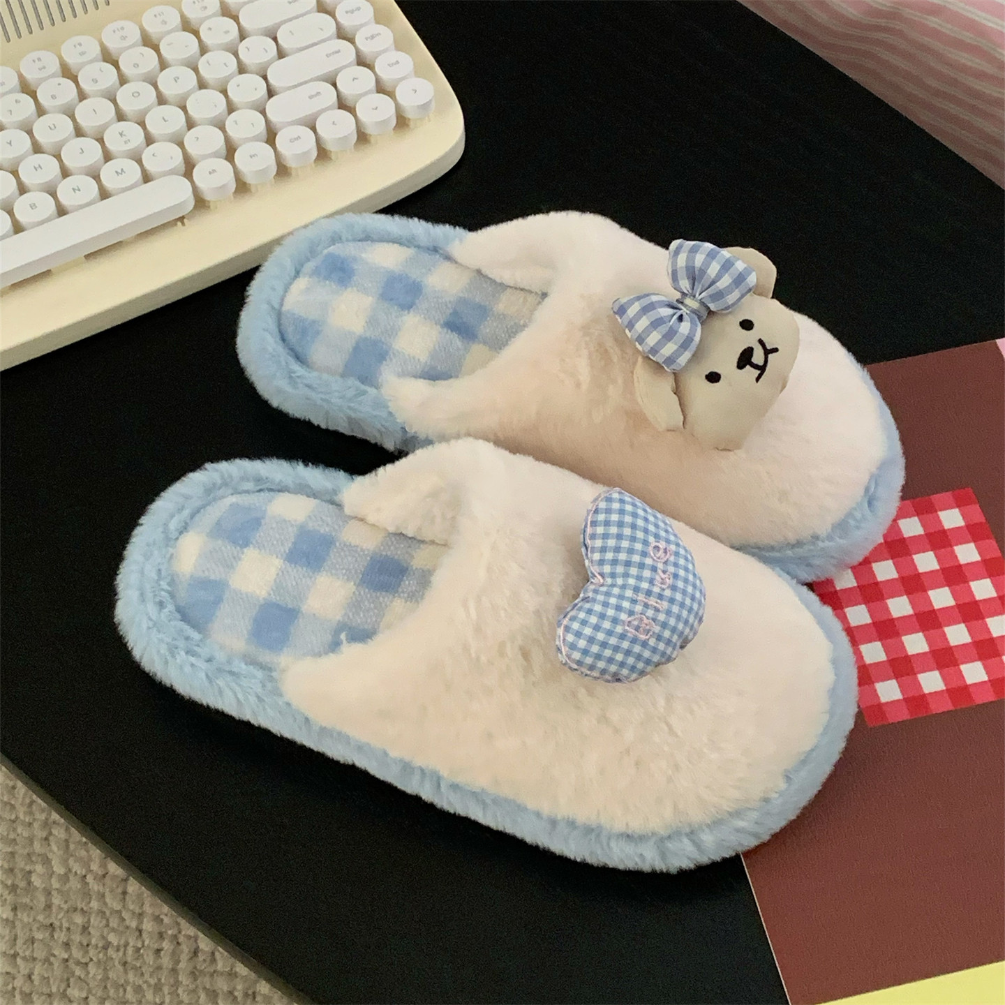 细细条韩系蝴蝶结小熊毛毛鞋