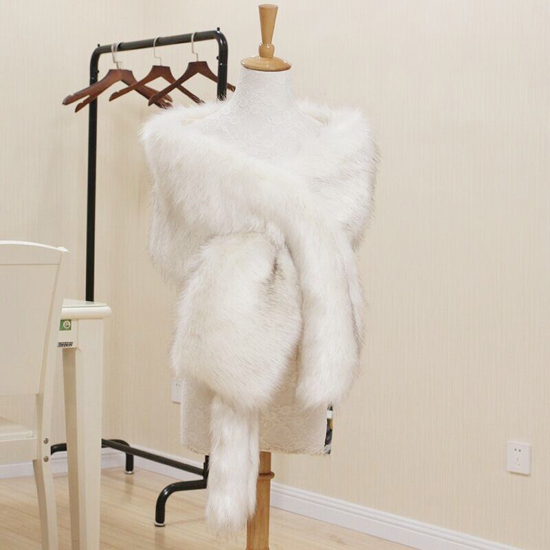 新款秋冬新娘婚纱白披肩仿狐狸毛披风旗袍外搭毛毛斗篷皮草厚